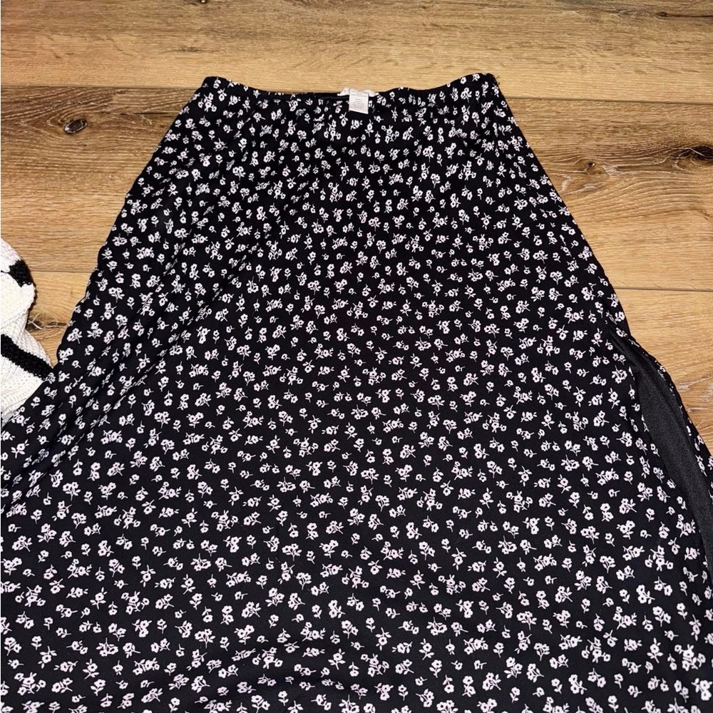 Full Tilt Black and White Floral Midi Skirt